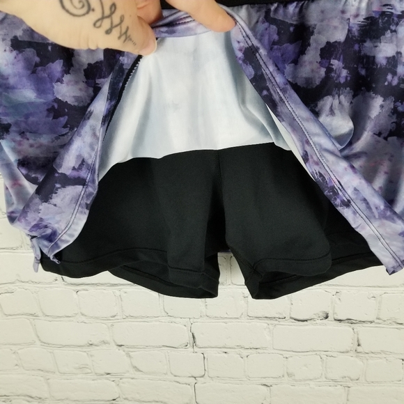 ZAKTI | stretch athletic skort skirt/shorts - Picture 3 of 6